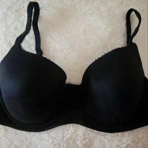 Victoria's Secret Black Bra 40DD